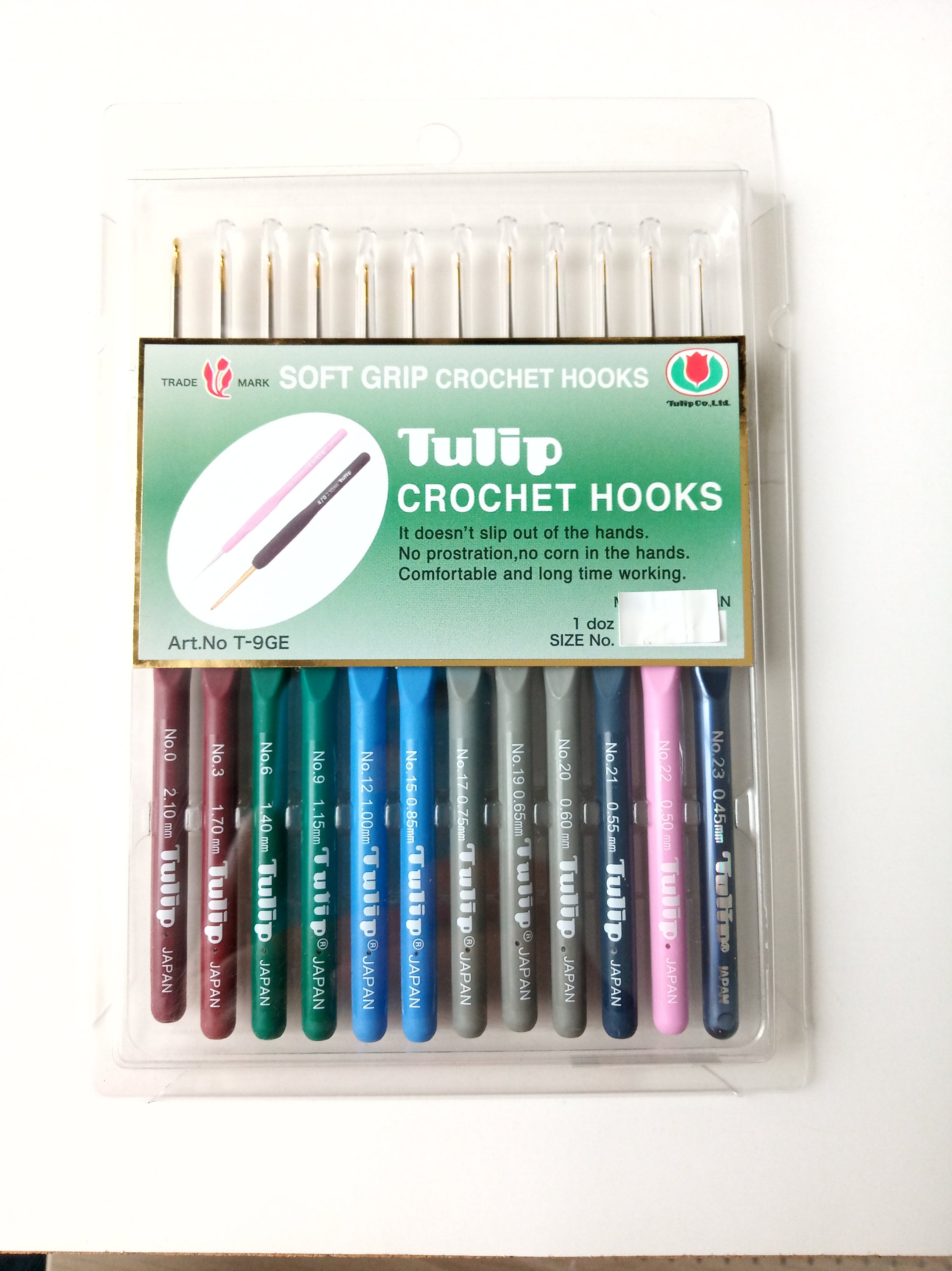 TULIP CROCHET HOOKS SET OF 17 DIFFERENT SIZE - MADE IN JAPAN - with Golden  Point