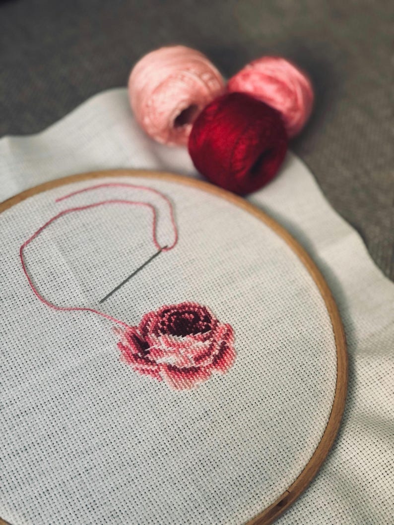DMC bomullspärlbollar storlek 8, korsstygnstråd, broderigarn / katalog 3 bild 8