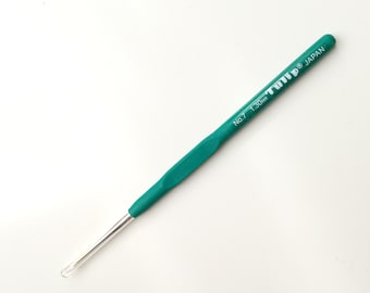 All Sizes Tulip Crochet Hook Fine Stil Soft Grip Japanese /1 pcs Ergonomic Crochet Hooks.