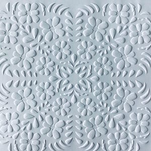 12 ……Pezzi …..6 x 6 …..Topper in cartoncino goffrato .....Per creare le tue carte……..
