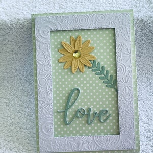Lusso….Ogni occasione….Buona giornata……Carta speciale…Carta con molte dimensioni….Mamma…..Sorella….Figlia…Partner….Amica….Zia….