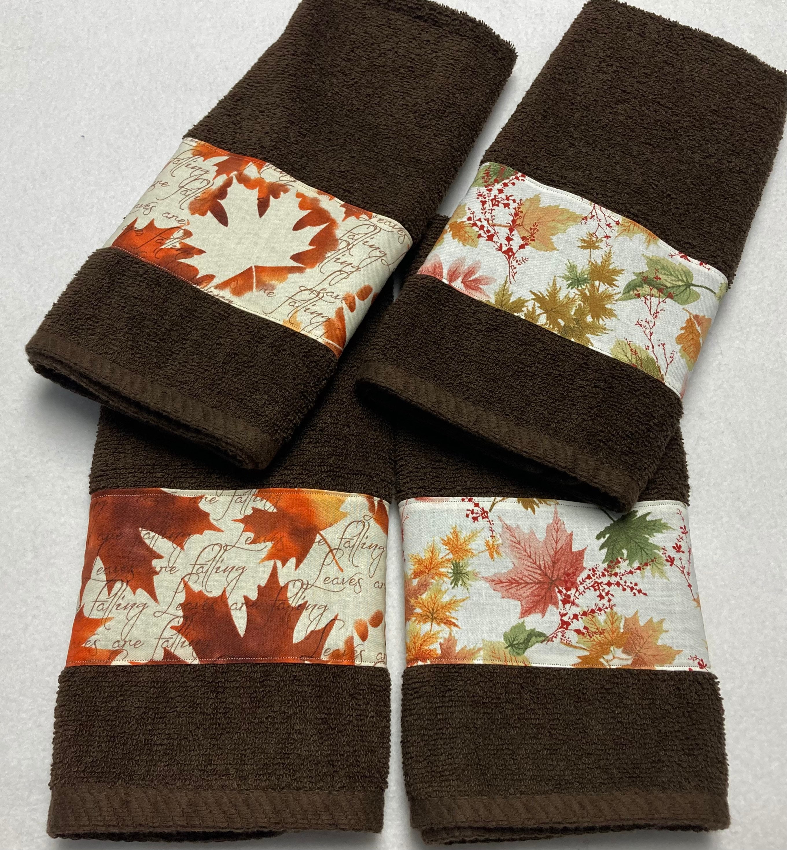 Leaf Bath Towels