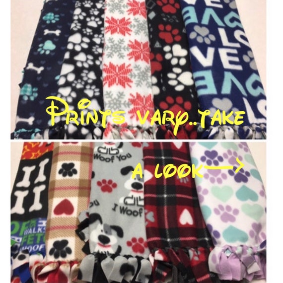Pet Fleece Blanket: Dog & Cat Blankets, Kennel Blanket (33" x 27")
