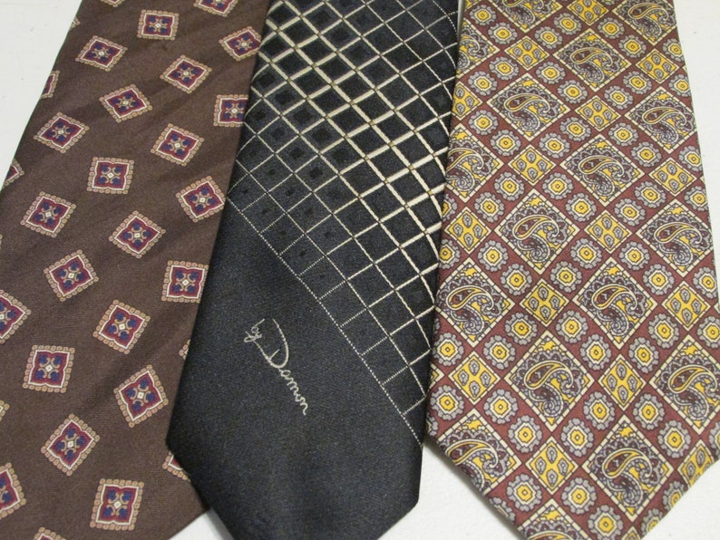 Lot of 3 Brown Black Vintage Men's Silk Polyester Neck Ties Halston Bill's Clothes image 2