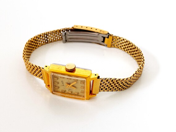 Rectangular women's golden vintage watch. Dainty gold… - Gem