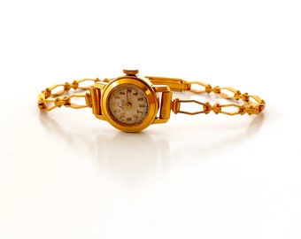 Dainty gold extra small women's watch. Gold plated vintage women's watch. Mini gold watch. Petite watch. Christmas gift. Personalised gift