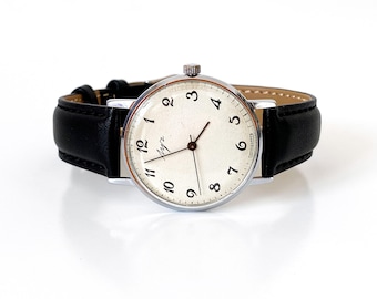 Reloj antiguo vintage para hombre. Relojes vintage para hombre. Reloj cuadrado para hombre. Relojes de pulsera para hombre. Reloj personalizado. Reloj grabado para hombre.