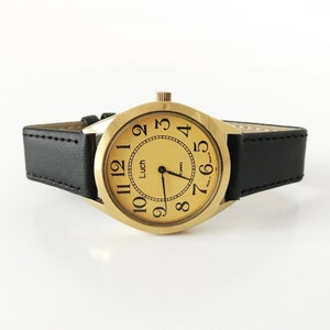 Retro unisex simple classic vintage watch for men and women. Antique watch. Engraved watch. Old mechanical watch. Collectible watch gift