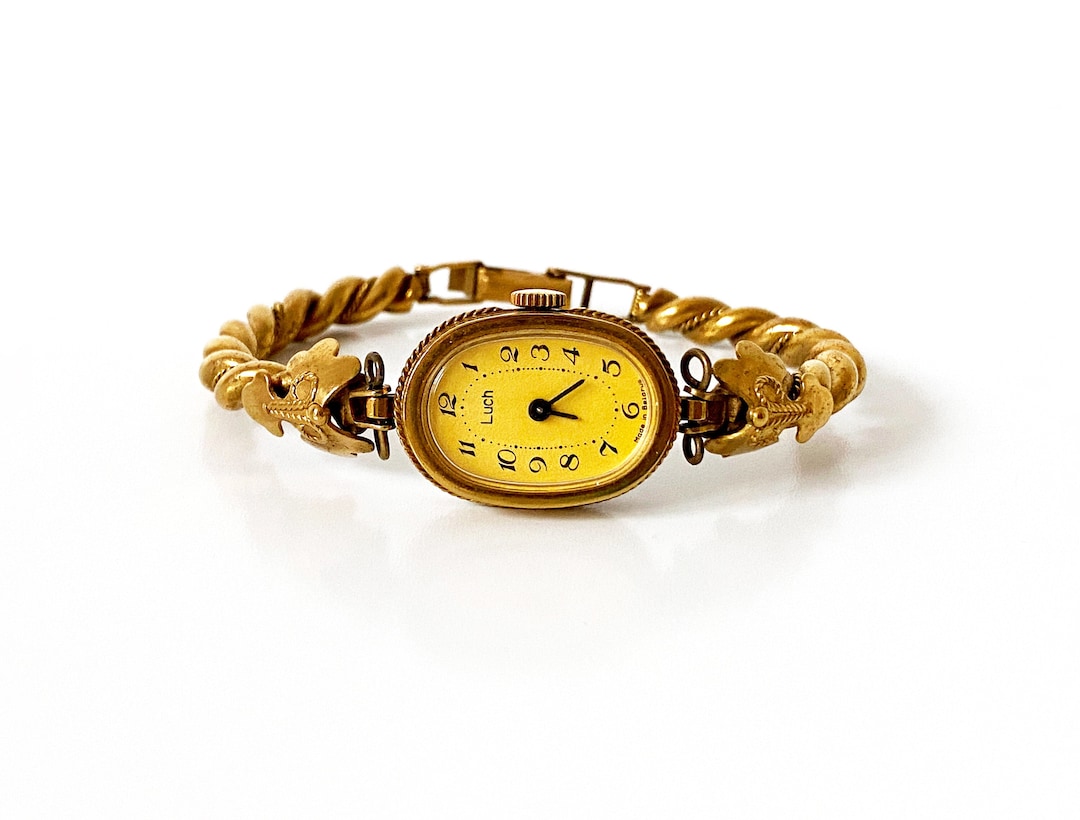 Gold Vintage Women's Watch. Dainty Gold Watch. Cocktail Watch Woman