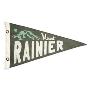 Mount Rainier National Park Vintage-Inspired Canvas Pennant
