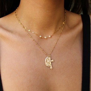 Collar con dije de cruz y Virgen María - Joyería de Santa Cruz en capas - Colgante milagroso - Collar católico - Collar religioso, regalo para ella