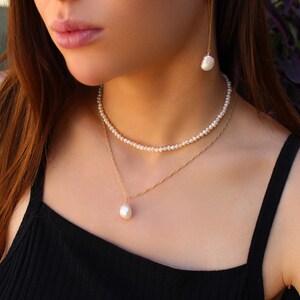 Pearl Necklace * Freshwater Pearl Lariat * Dainty Teardrop Pearl * Pearl Drop Necklace *  Layering Y Necklace * Minimalist Pearl Necklace