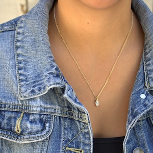 Dainty necklace, Tiny Marquise Necklace, bridesmaid jewelry, Minimalist Necklace,Tiny Gold Necklace, Gold necklace