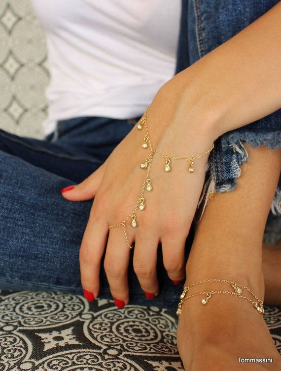 1pc New Design Finger Chain, Fashionable Chain Bracelet Ring For Women,  Linking Ring Bracelet Hand Ornament | SHEIN