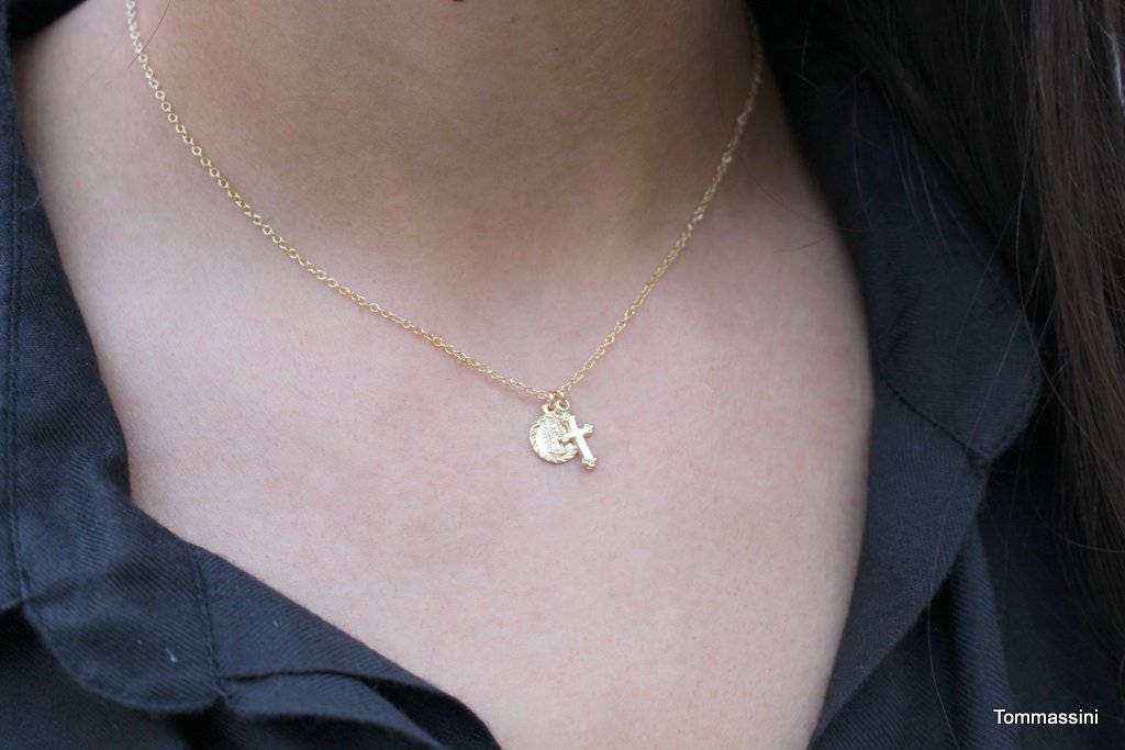 【Tommassini Jewelry】Shiny Tiny Cross & Saintネックレス Tommassini Jewelry】Shiny Tiny Cross & Saintネックレス