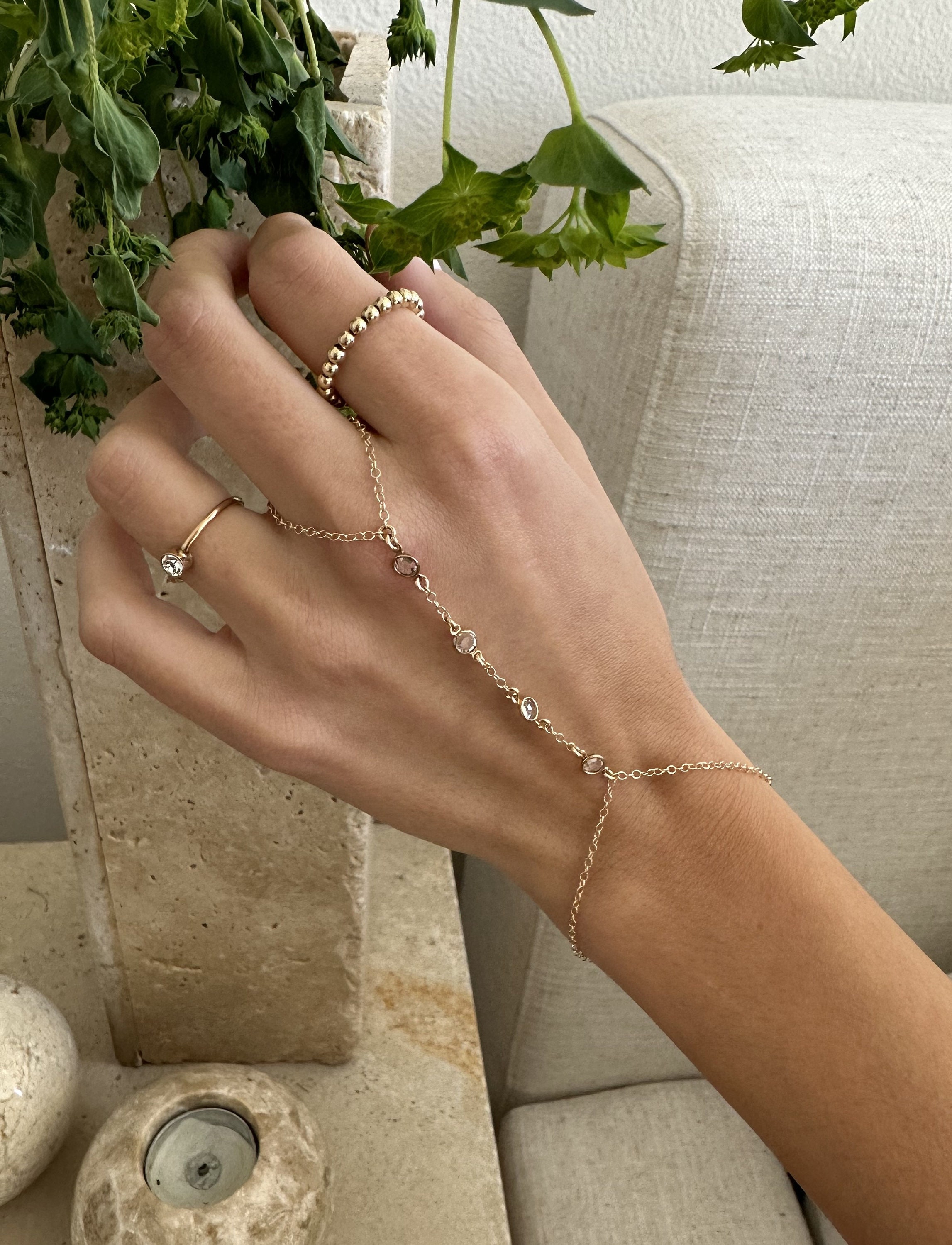 65 Hottest Hand Back Jewelry Pieces | Hand chain bracelet, Hand chain  jewelry, Chain tassel bracelet