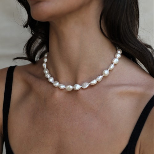 Chunky Pearl Necklace, shops Baroque Pearl Necklace, Pearl Choker, Pearl Collar Necklace, Large Baroque Freshwater Pearl Necklace, Big pearl