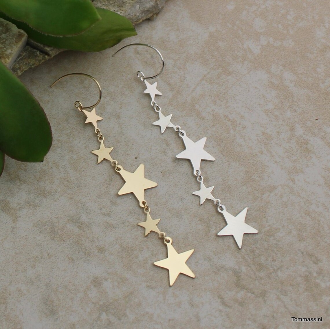 The Flashing Lights Star Earrings main image 1