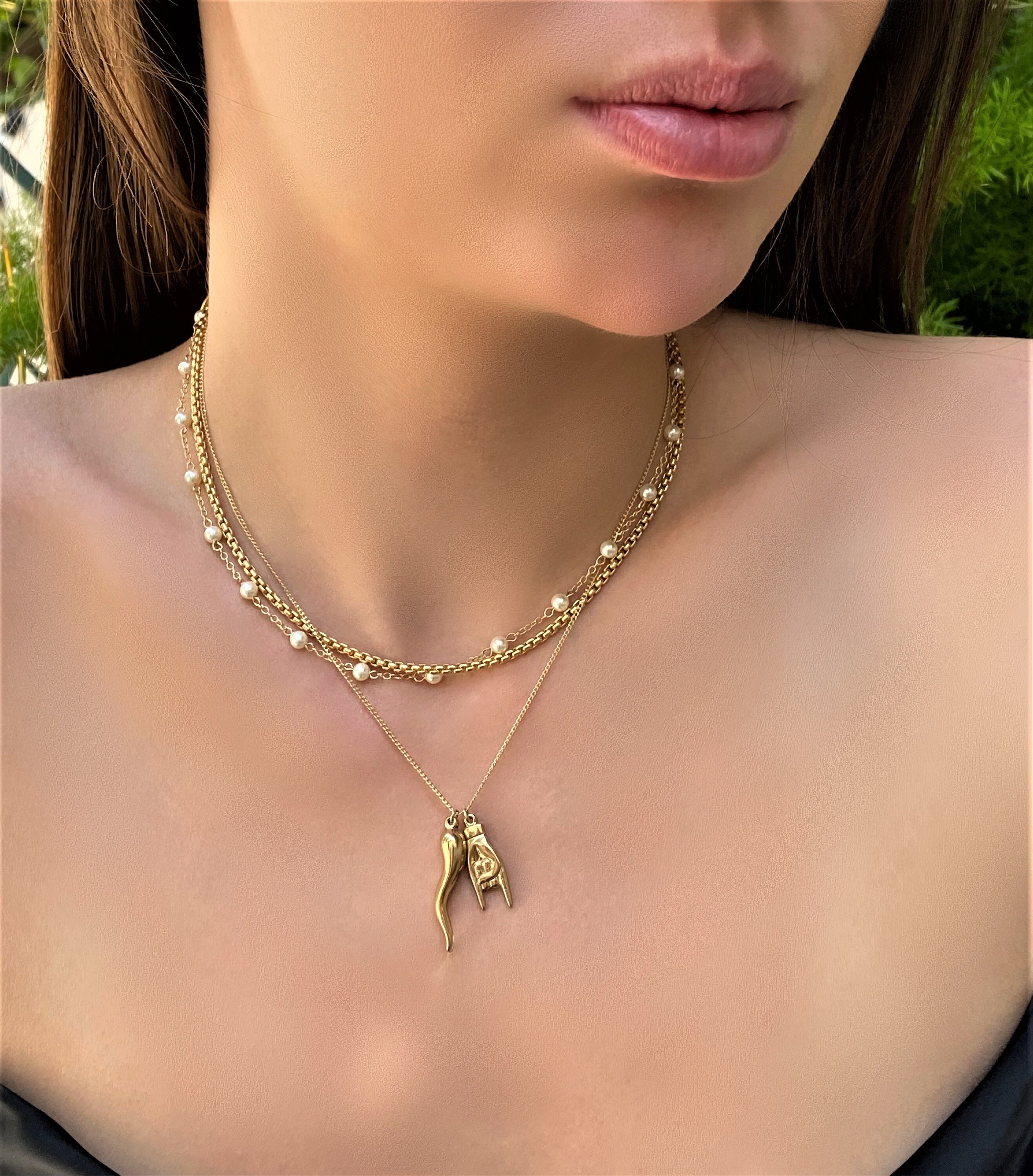 【TommassiniJewelry】Pearl Station Chain Layeredネックレス Pearl Station Necklace, Pearl Necklace, Layered Pearl