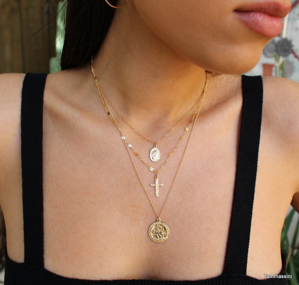 Medallion layered necklace online