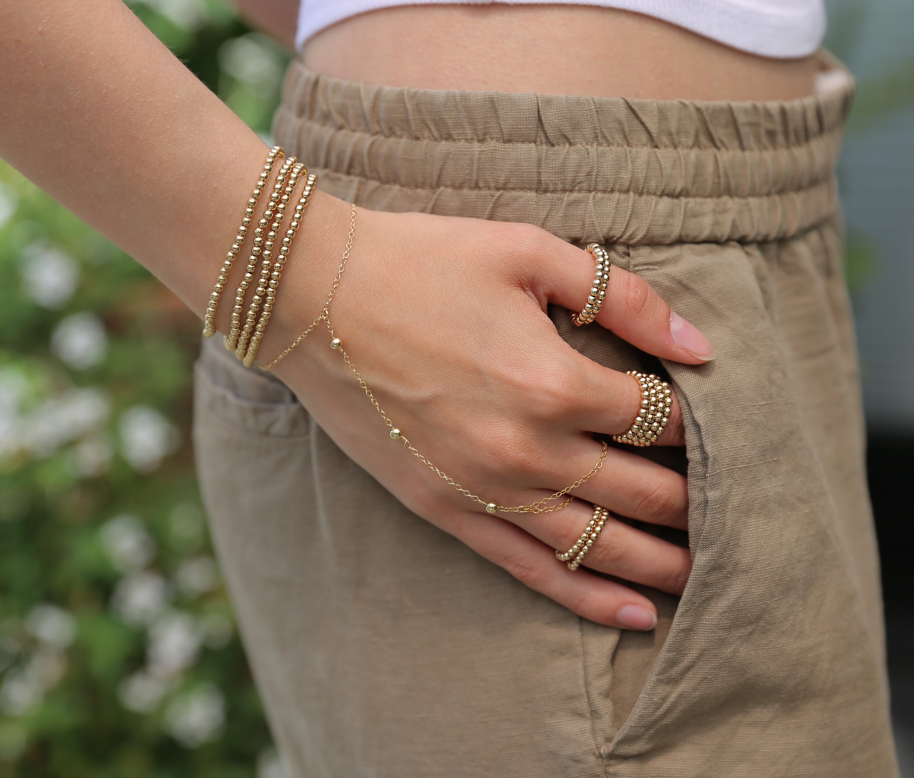 Bracciale A Catena Da Mano Con Anello - Delicato Bracciale Regolabile In Acciaio Inossidabile Placcato Oro 14k Con Strass - Accessorio Bohémien Estivo