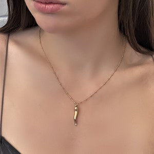 Italian Horn Necklace * Gold Italy Cornicello * Protection Good Luck * Fertility Amulet Necklace * Gold Cornetto * Chili Pepper * Layering