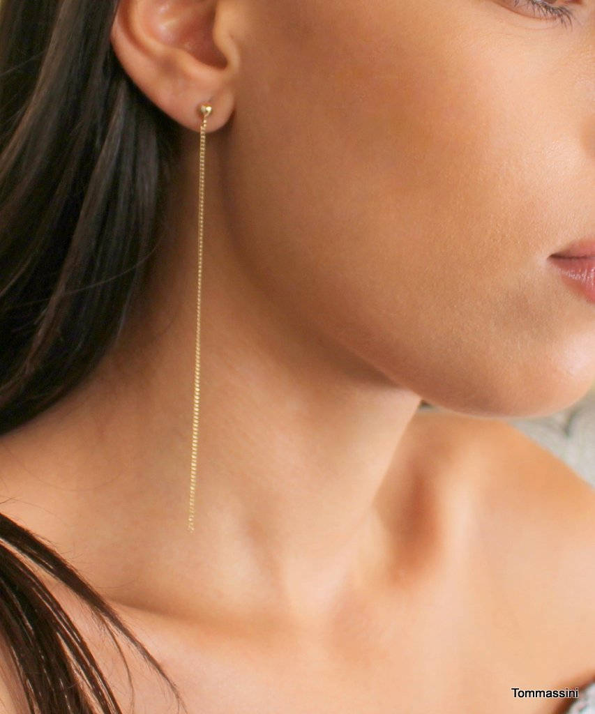 Chain earrings that deals go through ear