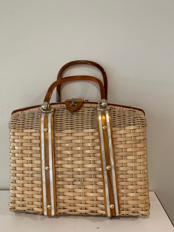 Stylecraft Wicker vintage hand bag.