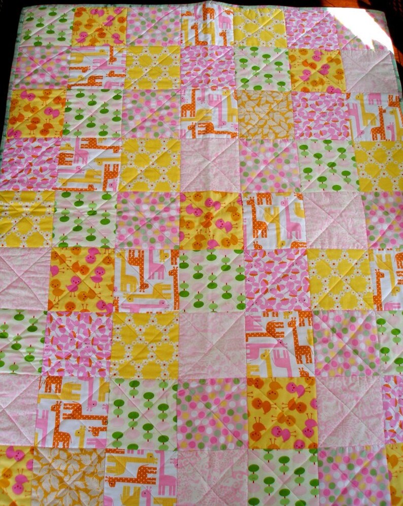 Spring Finds-Gift for Her Baby Shower-March Finds Baby Gift Patchwork Baby Girl Quilt Crib Size 42 x 36 Handmade-100/% Cotton Modern