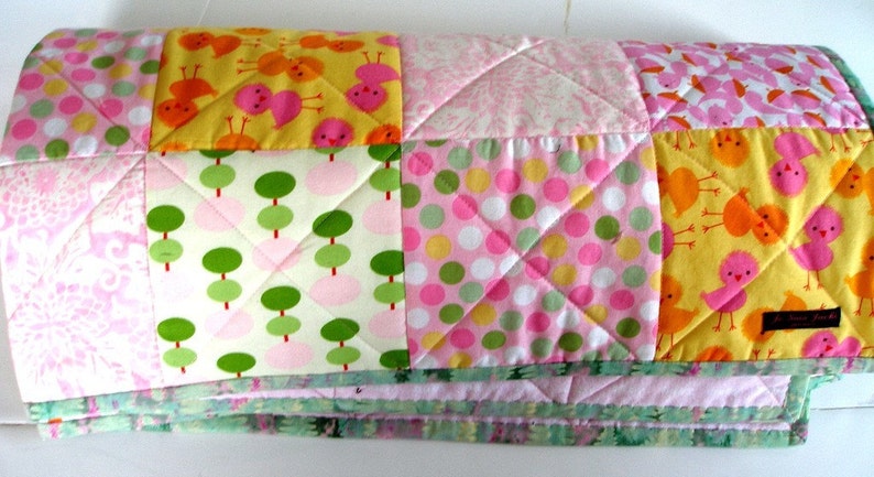 Spring Finds-Gift for Her Baby Shower-March Finds Baby Gift Patchwork Baby Girl Quilt Crib Size 42 x 36 Handmade-100/% Cotton Modern