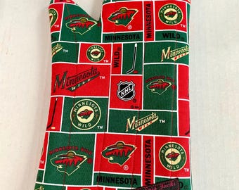 Minnesota Wild Oven Mitt – Hockey Fan Kitchen Decor