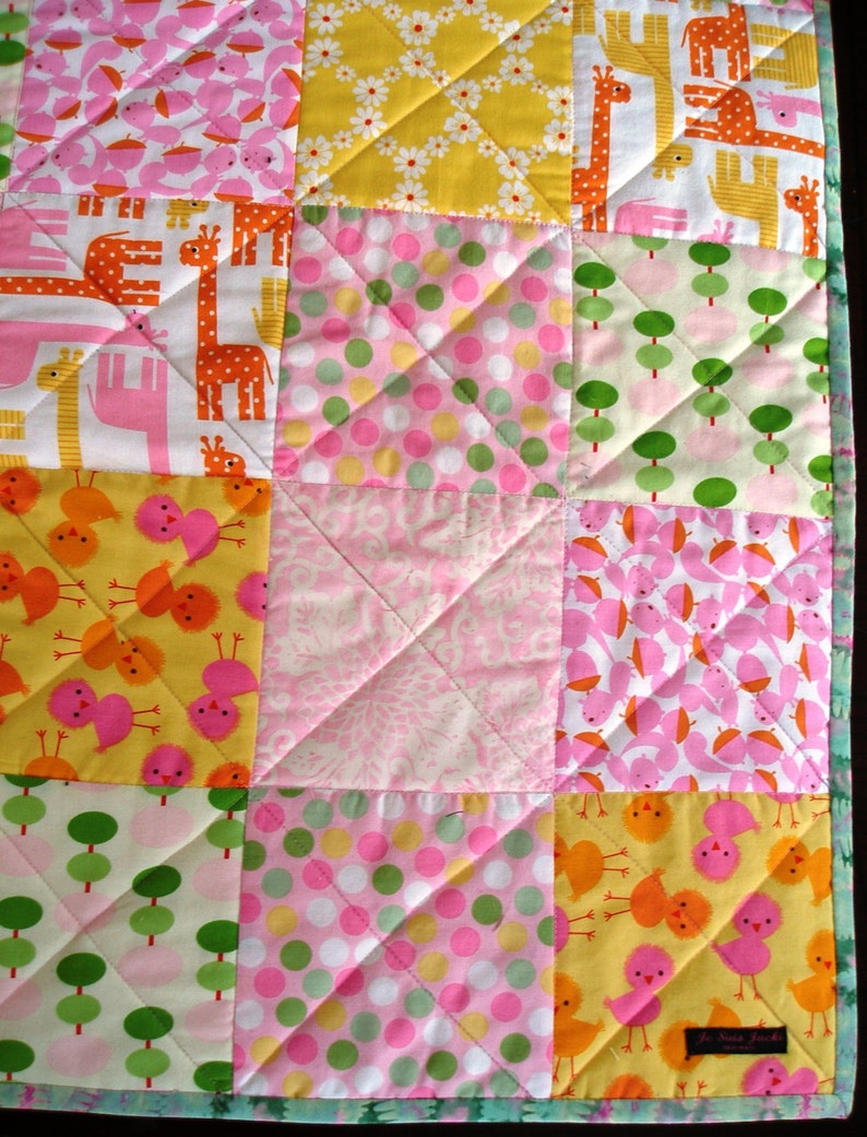 Spring Finds-Gift for Her Baby Shower-March Finds Baby Gift Patchwork Baby Girl Quilt Crib Size 42 x 36 Handmade-100/% Cotton Modern