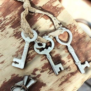 3 Skeleton keys Shabby White Cast Iron decorative replica keys on lace 2.25&quot;-2.75&quot; KW3