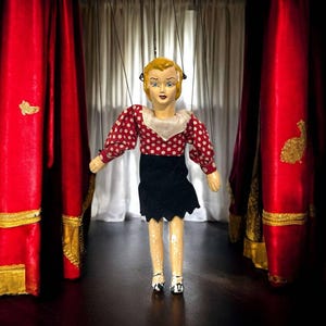 Antique Marionette Daisy Mae from Lil&#39; Abner RARE!!! 1930s in Original Box