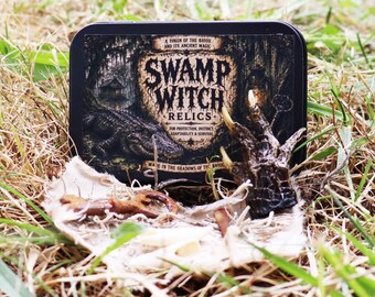Swamp Witch Relic Box – Alligator Foot, Teeth, Coffin Nail, Bayou Folk Magic Curiosity
