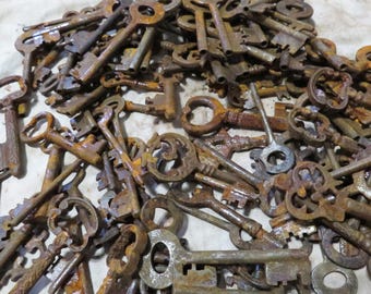 3 Rusty Skeleton Keys: Ornate Vintage Replica, Set of 3 Random