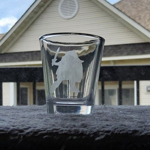 Young Link SSBU Silhouette Etched Shot Glass