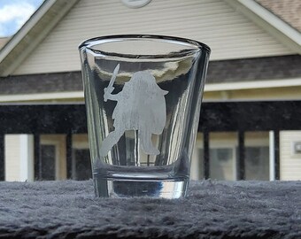 Young Link SSBU Silhouette Etched Shot Glass