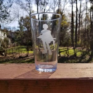 Roy Etched Pint Glass