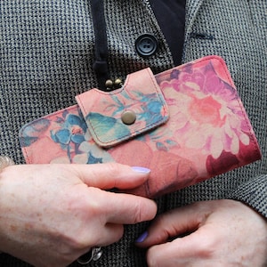 Evanna Large Clip Wallet Leather Pink Floral