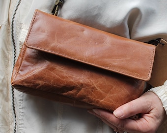 Mobile phone bag tan, Leather cellphone clutch, Cross body clutch bag in tan leather, Front pocket flap mini bag, Small tan leather handbag