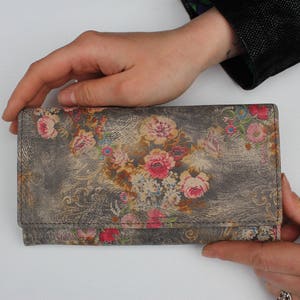 Große Clip-Brieftasche n21 aus geblümtem Leder, Luxus-Clip-Brieftasche, Kiss-Clip, Ballverschluss-Brieftasche, Clutch-Stil, mit Blumen bedrucktes Leder, Kartenmünze
