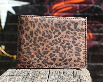 Leopard Print Leather Trifold Wallet: Compact Unisex Design