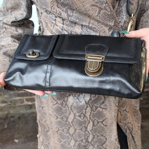Large Jilly Black Leather Convertible Bumbag and Crossbody Bag With Push Closing Limited Edition