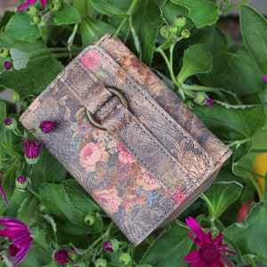 Bloemen bedrukte kleine portemonnee, Multi Compartiment Small Ring Wallet Vintage Geïnspireerd, Geschikt voor bankbiljetten, munten en kaart, Mooie bloemenportemonnee