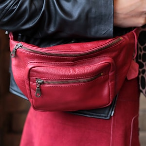 Double pocket Fanny pack, Chest bag, Red Leather Bumbag, Red leather fanny pack, Fanny bag, Chest bag, Hip bag, YKK zips, Strong hip bag