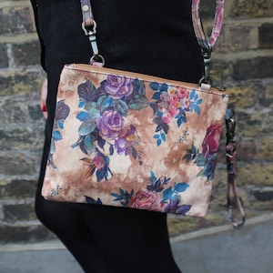 Clutch Bag Leder Blumen Rosen, Clutch mit Blumenärmeln, Perfekte formelle oder informelle Handtasche, Top-Reißverschluss-Kupplung oder Kreuzkörper, Mehrfarbige Ärmeltasche