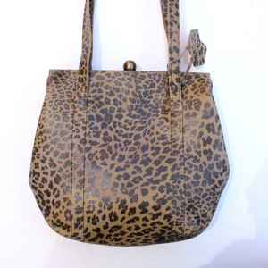 Clip Frame Shoulder Bag in Leopard Print Leather, Dolly bag, Rockabilly style, Vintage inspired, Multi space interior, Long shoulder strap
