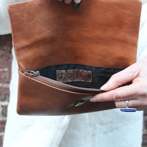 Bolso de embrague LA de cuero tostado, bolso de maquillaje, bolso de noche, bolso para eventos especiales, cartera con cremallera de embrague grande, bolso de viaje con cremallera interna, flores