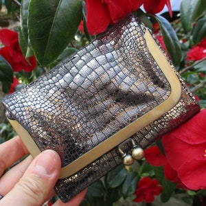 Dark silver clip wallet, Trifold textured leather purse, Silver printed leather, Kiss clip purse, Kiss lock wallet, Clasp wallet coin purse